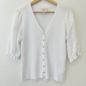 Elie. Elie Tahari white ribbed button down eyelet sleeve top Size Large